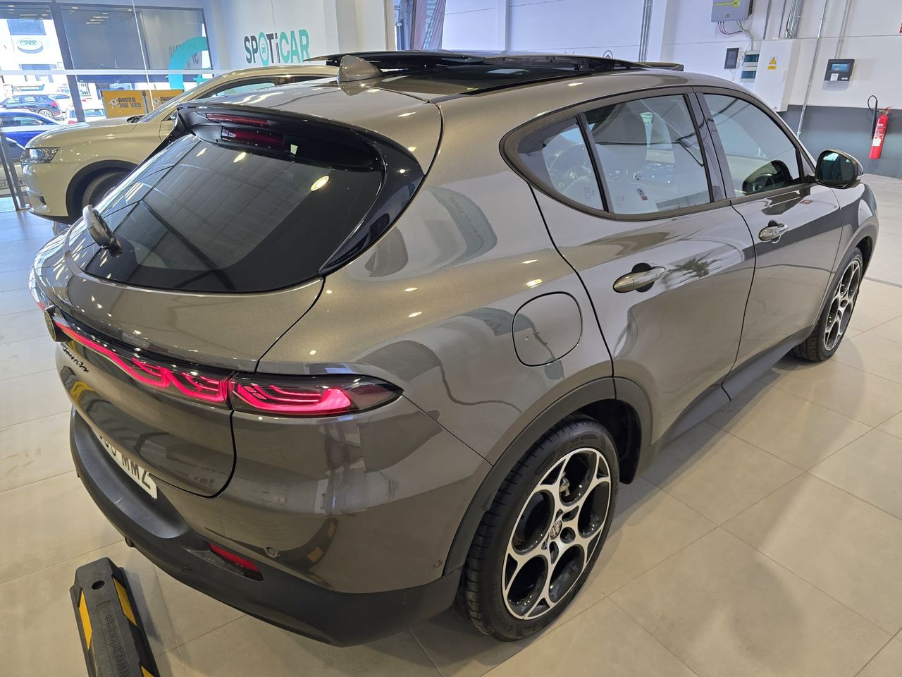 Alfa Romeo Tonale 1.6 Diesel 130 TCT Sprint - Foto 7
