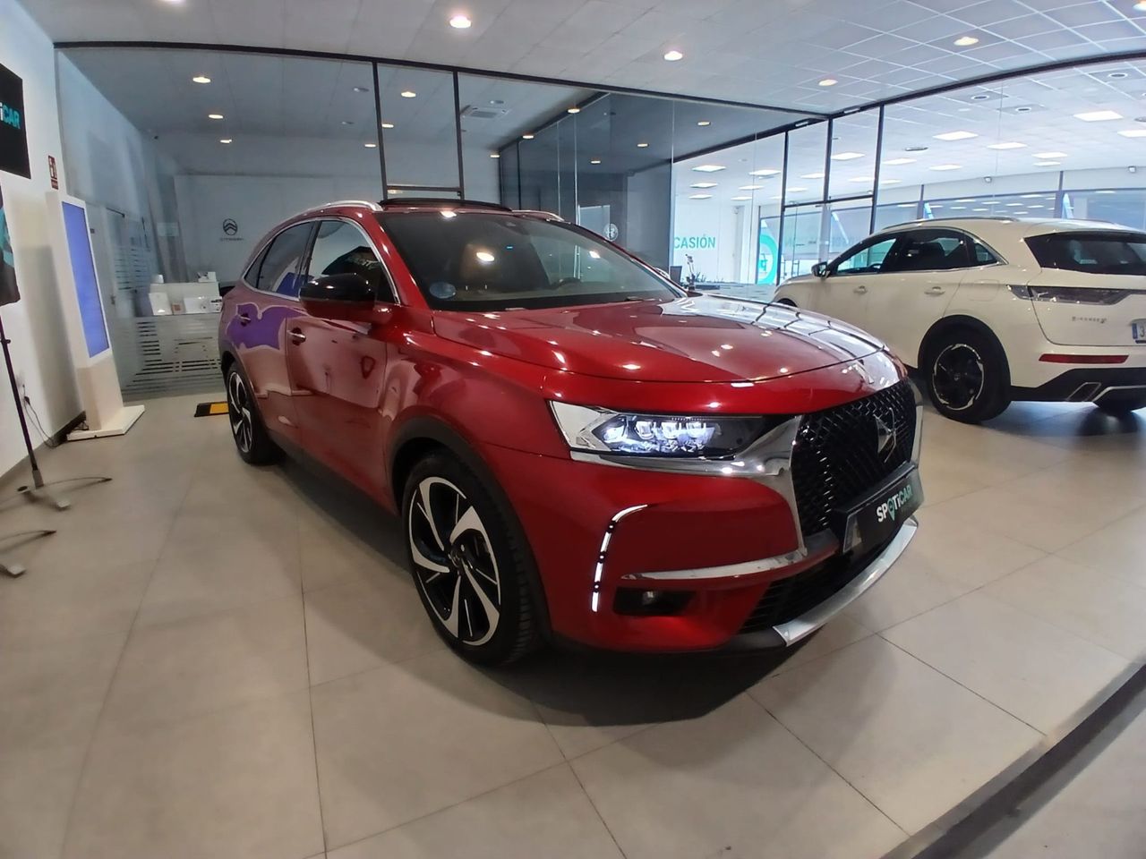 DS DS 7 7 Crossback E-TENSE 4x4 Grand Chic - Foto 8
