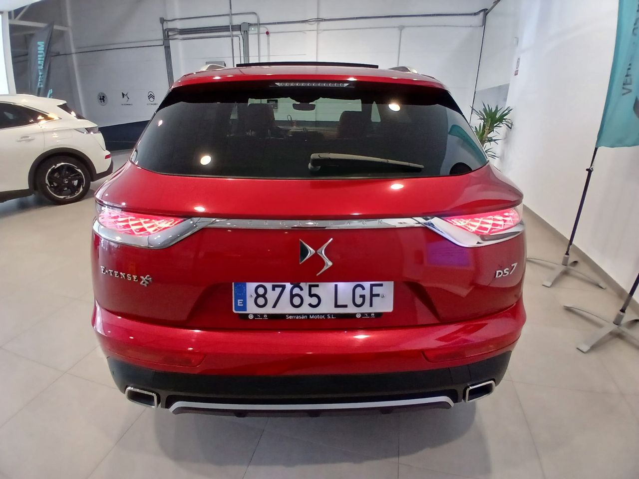 DS DS 7 7 Crossback E-TENSE 4x4 Grand Chic - Foto 6