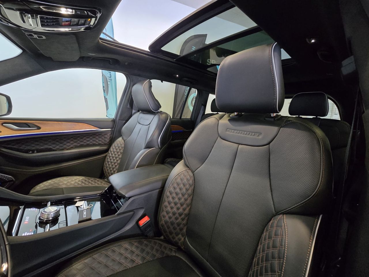 Jeep Grand Cherokee Grand Cherokee 4xe Summit Reserve - Foto 14