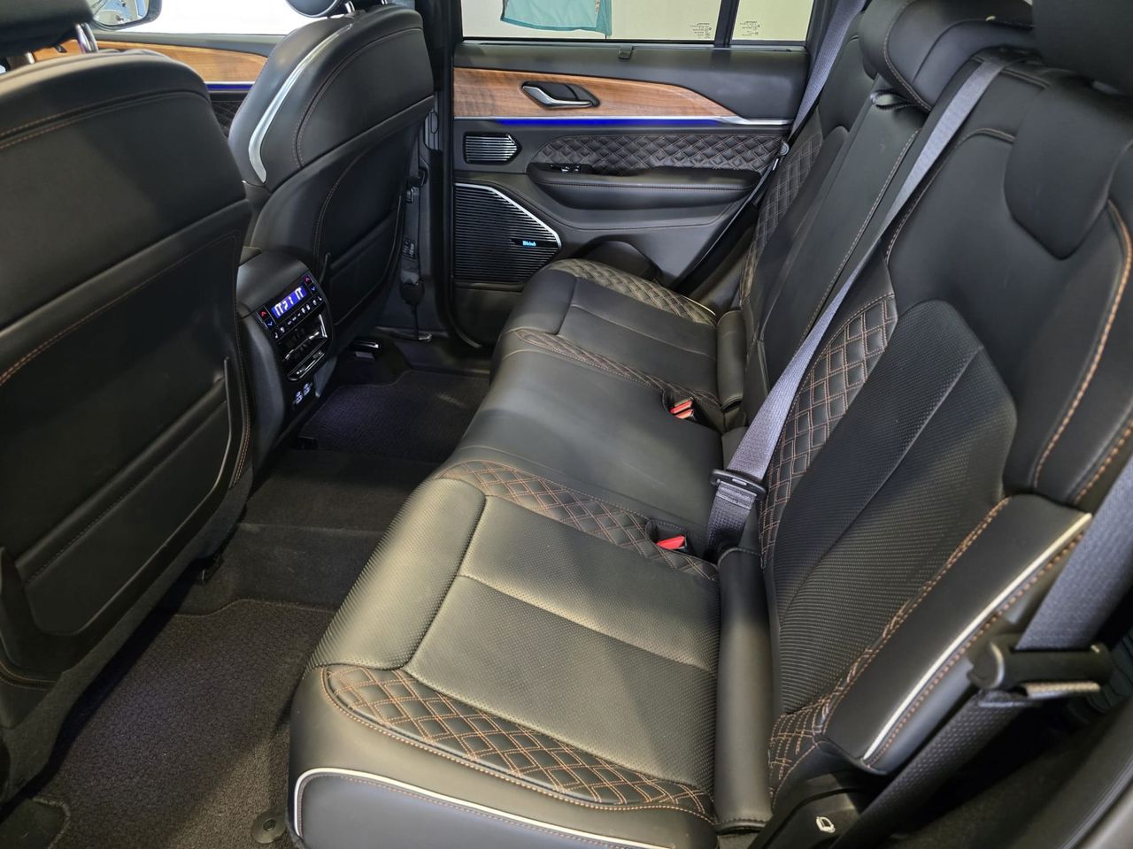 Jeep Grand Cherokee Grand Cherokee 4xe Summit Reserve - Foto 12
