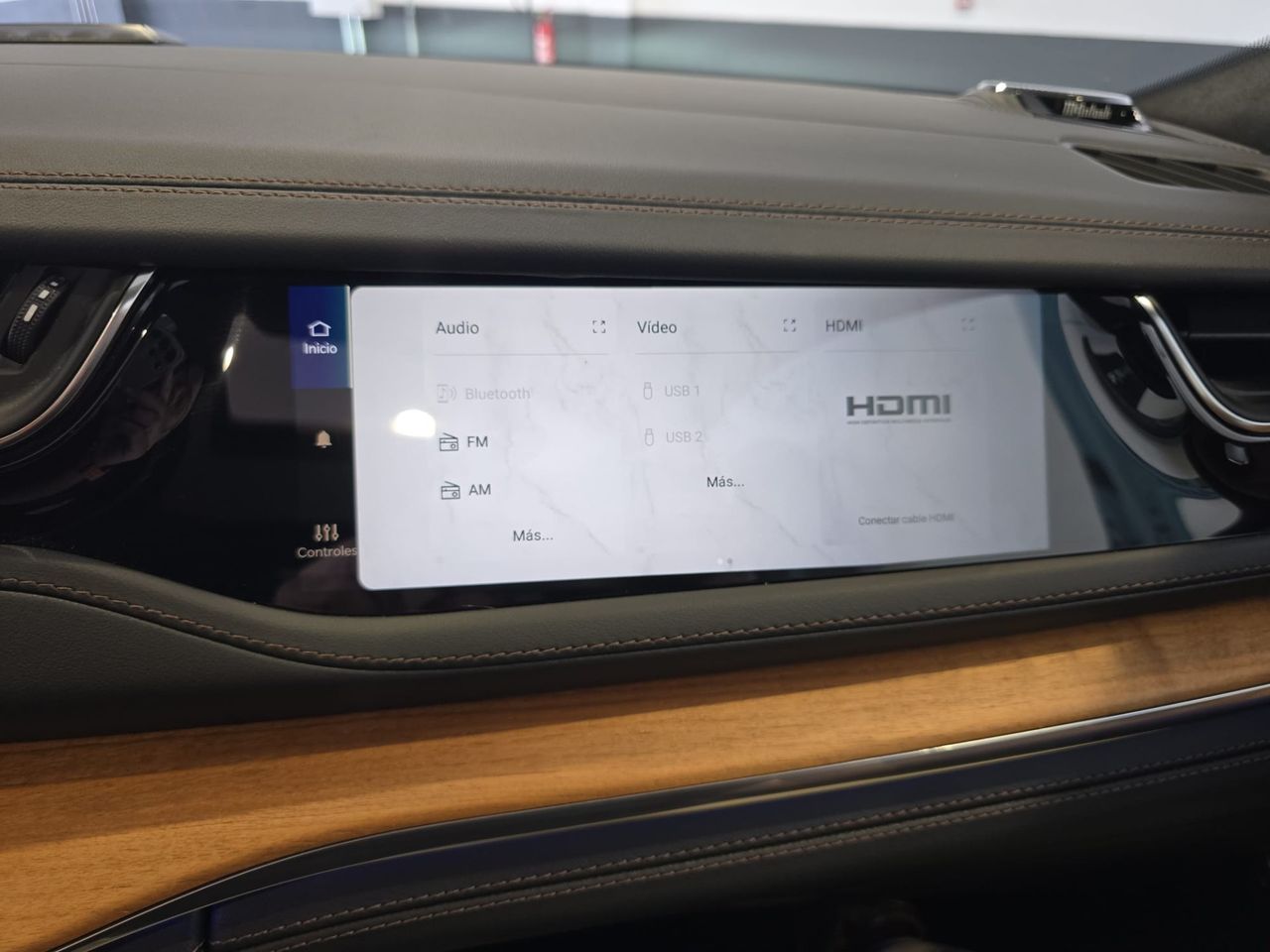 Jeep Grand Cherokee Grand Cherokee 4xe Summit Reserve - Foto 17