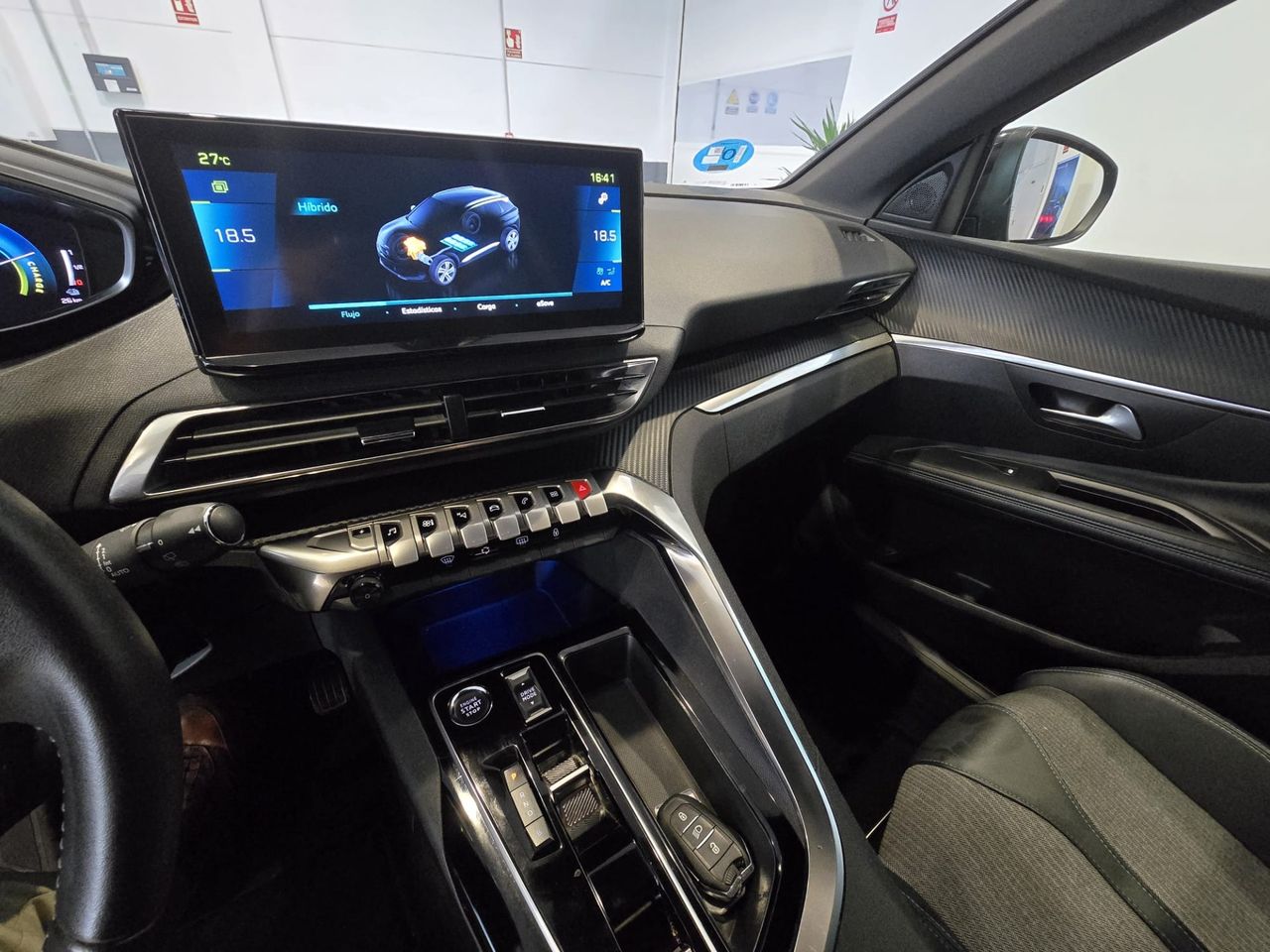 Peugeot 3008 3008 Allure Pack Plug-In Hybrid 180 e-EAT8 - Foto 15