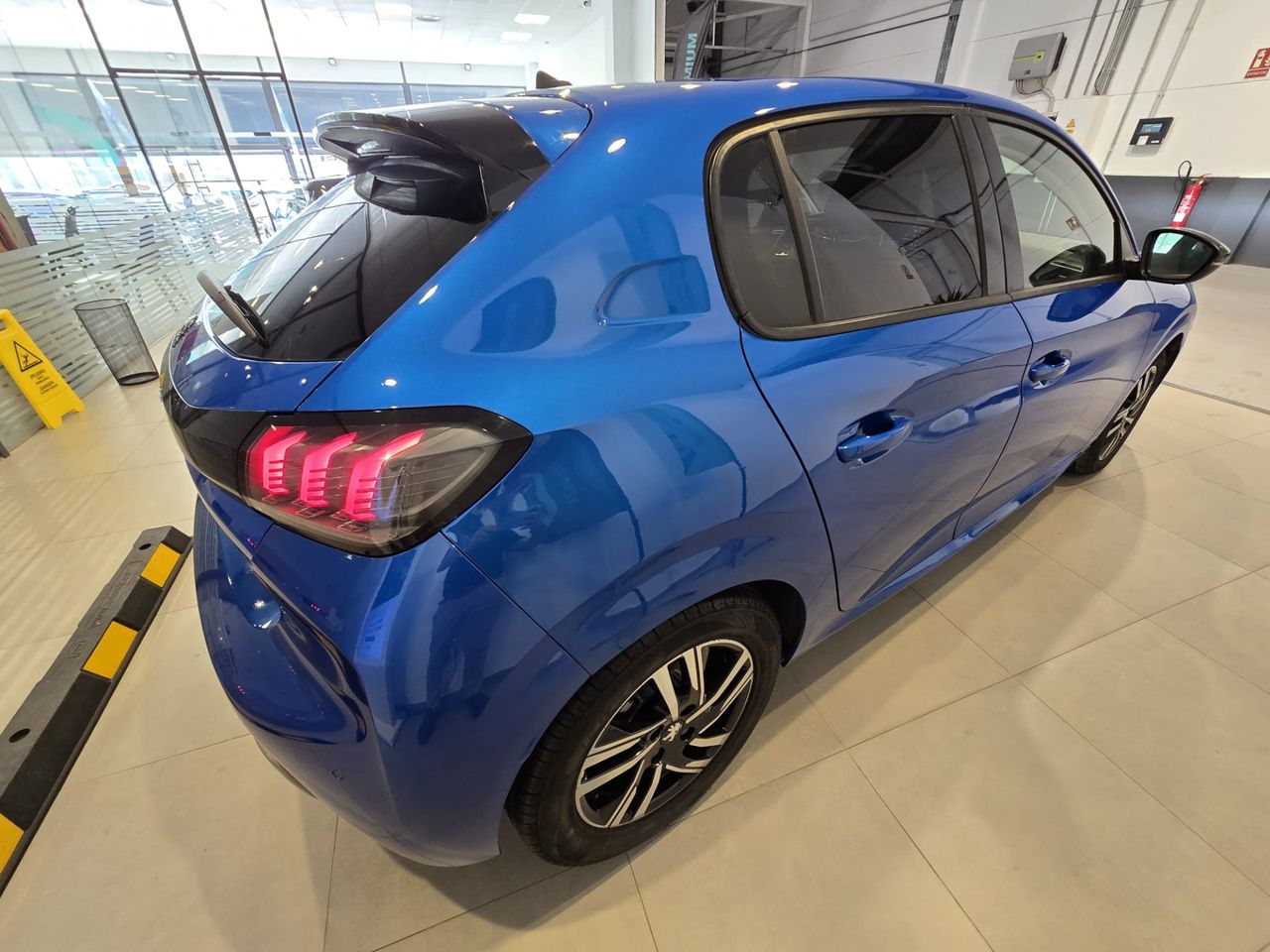 Peugeot 208 208 Allure Pack PureTech 100 S&S - Foto 7