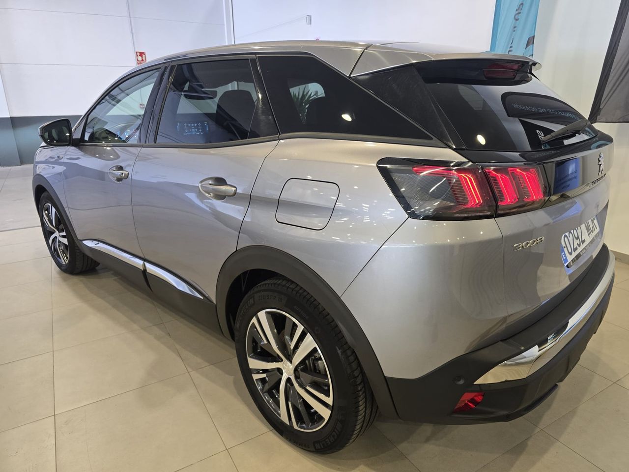 Peugeot 3008 Allure Pack Hybrid 225 e-EAT8 - Foto 11