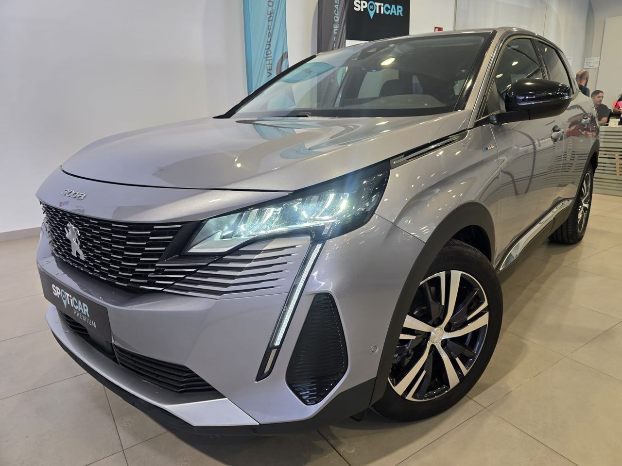 Peugeot 3008 Allure Pack Hybrid 225 e-EAT8 - Foto 3