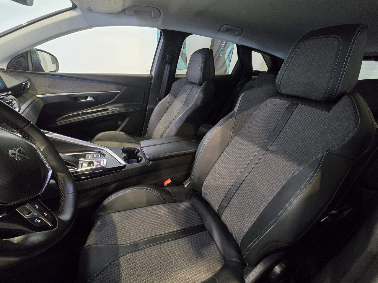 Peugeot 3008 Allure Pack Hybrid 225 e-EAT8 - Foto 12