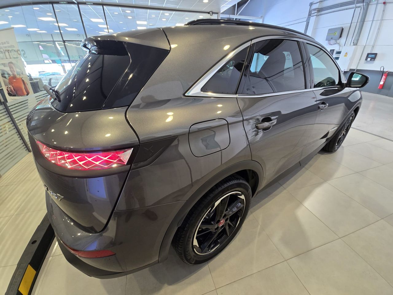 DS DS 7 Crossback BlueHDi 130 Automático Performance Line - Foto 6