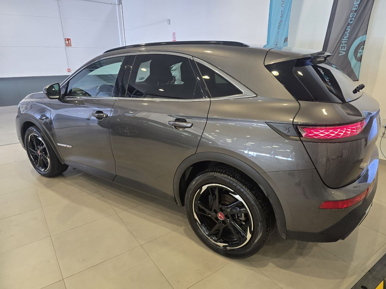 DS DS 7 Crossback BlueHDi 130 Automático Performance Line - Foto 8