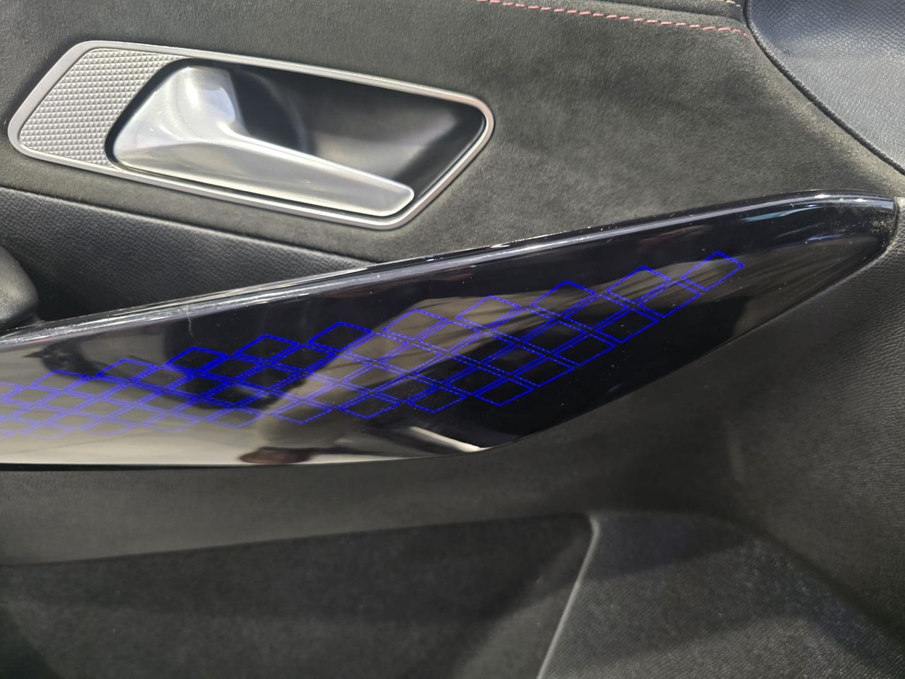 DS DS 7 Crossback BlueHDi 130 Automático Performance Line - Foto 13