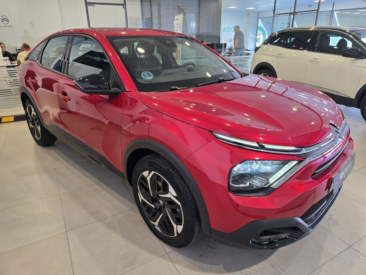 Citroën C4 PureTech 130 Plus - Foto 14