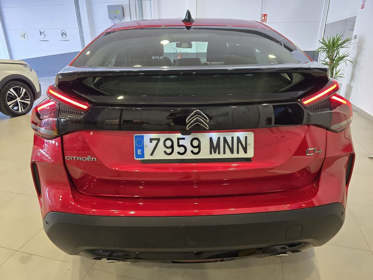 Citroën C4 PureTech 130 Plus - Foto 4