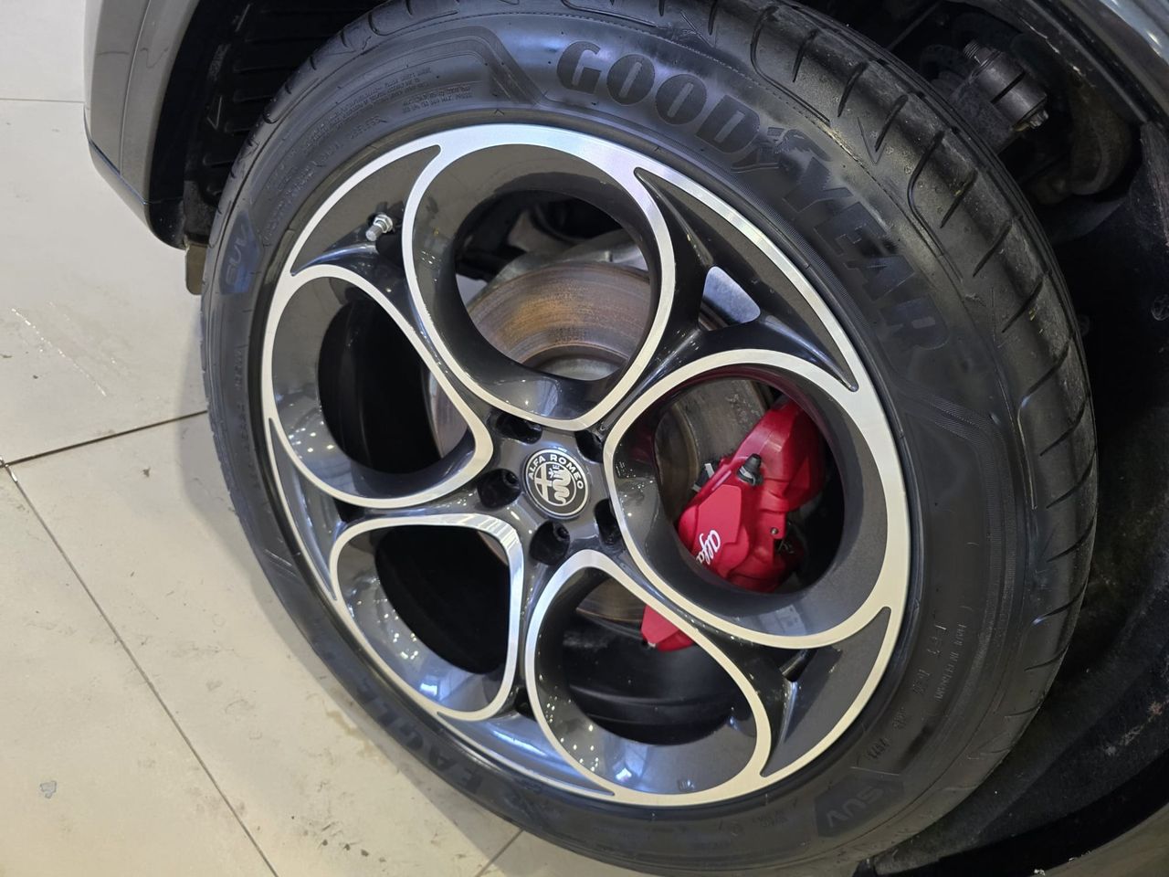 Alfa Romeo Stelvio 2.2 Diesel 154 kW - Foto 15