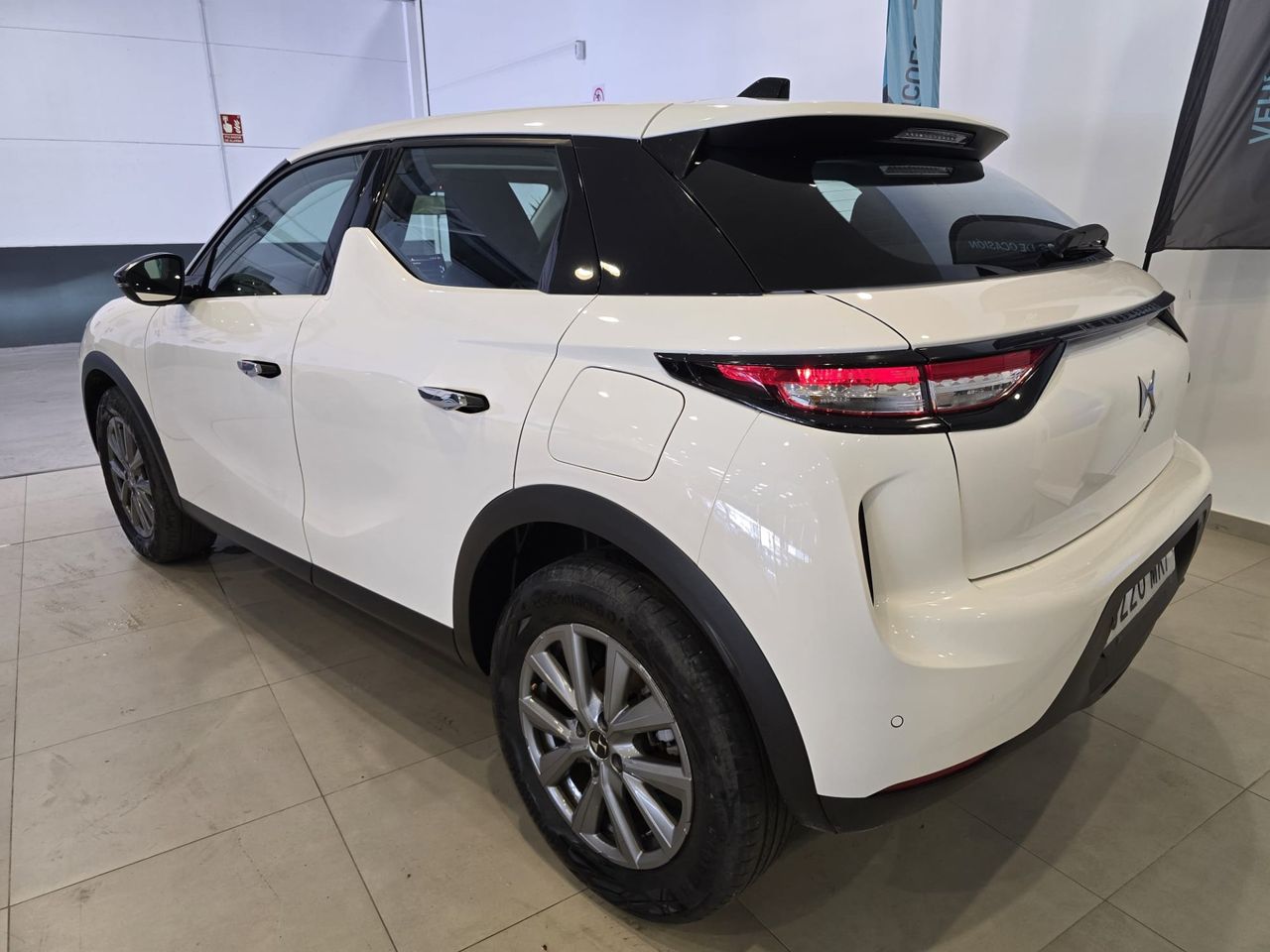 DS DS 3 PureTech 100 Bastille - Foto 7