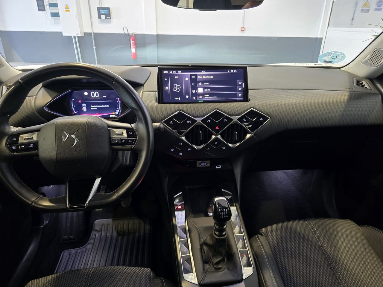 DS DS 3 PureTech 100 Bastille - Foto 8