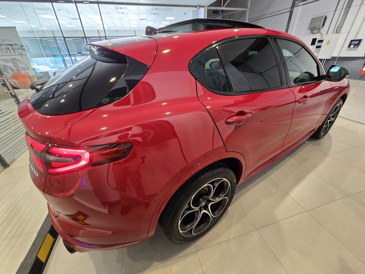 Alfa Romeo Stelvio 2.2 Diesel 154 kW - Foto 8