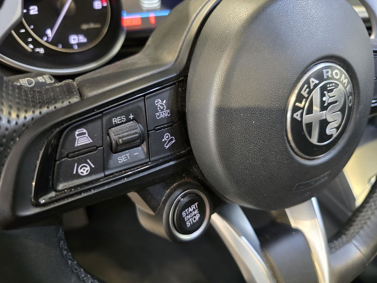 Alfa Romeo Stelvio 2.2 Diesel 154 kW - Foto 17