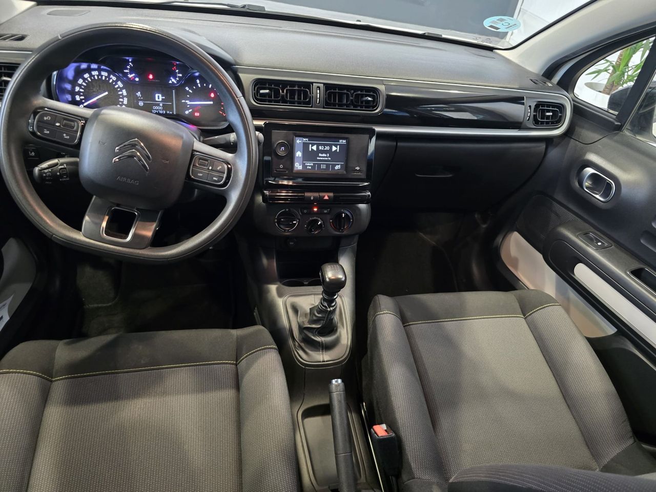 Citroën C3 BlueHDi 100 S&S Live Pack - Foto 11
