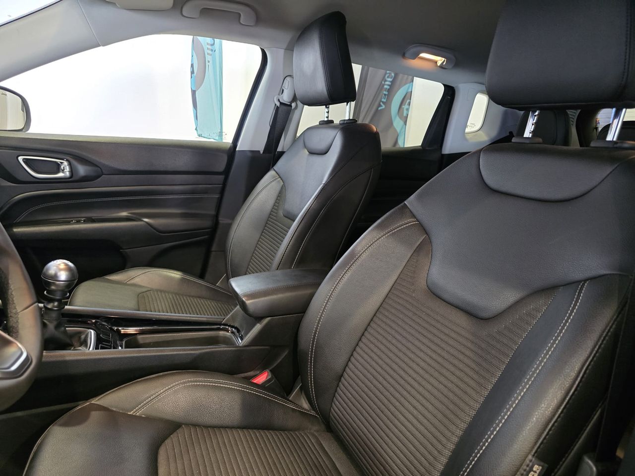 Jeep Compass Limited 1.6 Multijet 96 kW - Foto 13