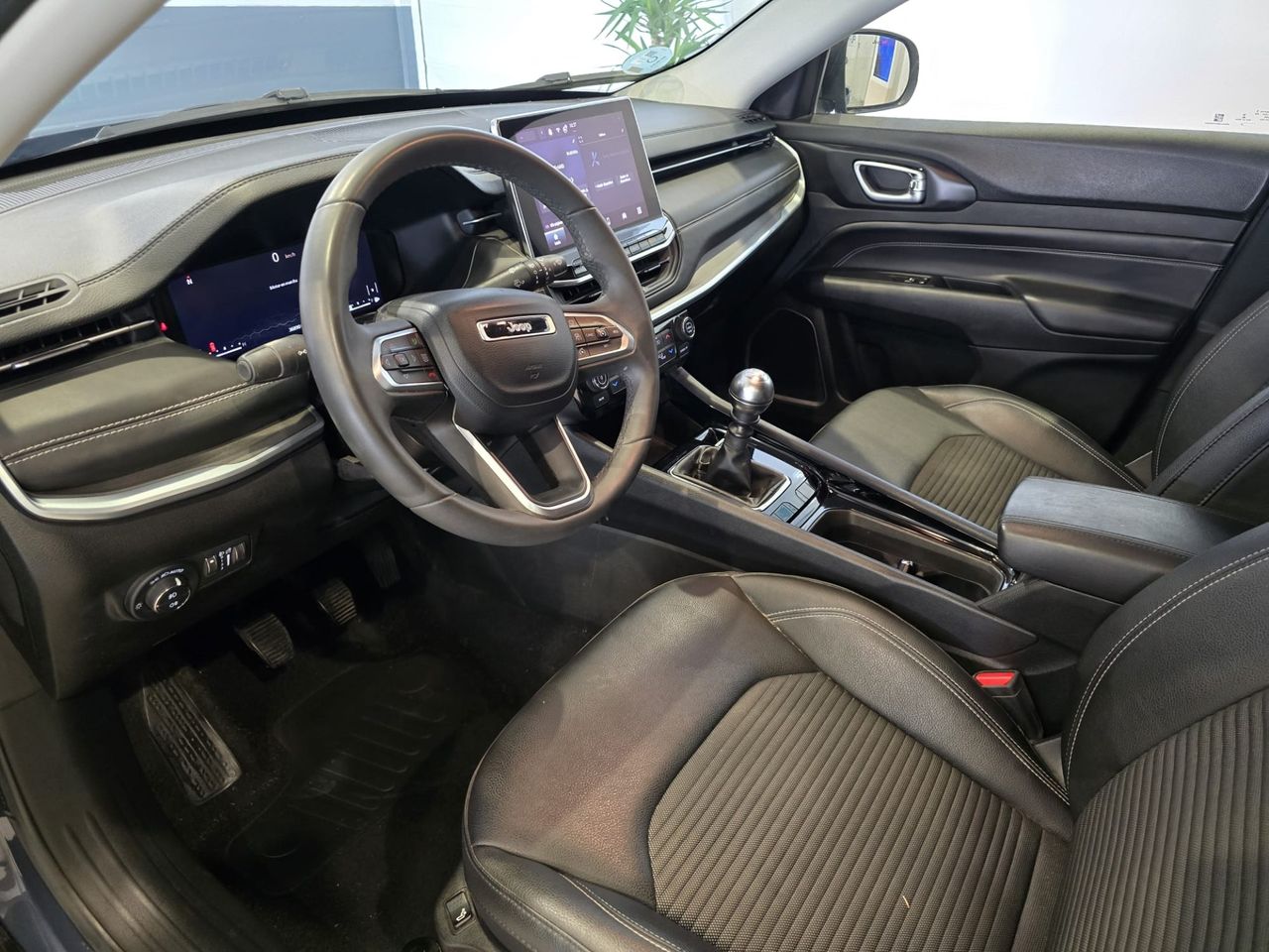 Jeep Compass Limited 1.6 Multijet 96 kW - Foto 9