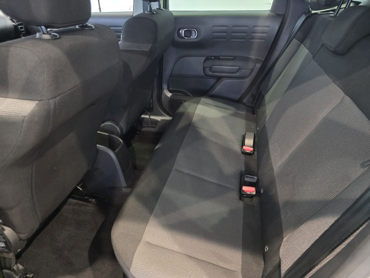 Citroën C3 Aircross BlueHDi 110 Feel Pack - Foto 9
