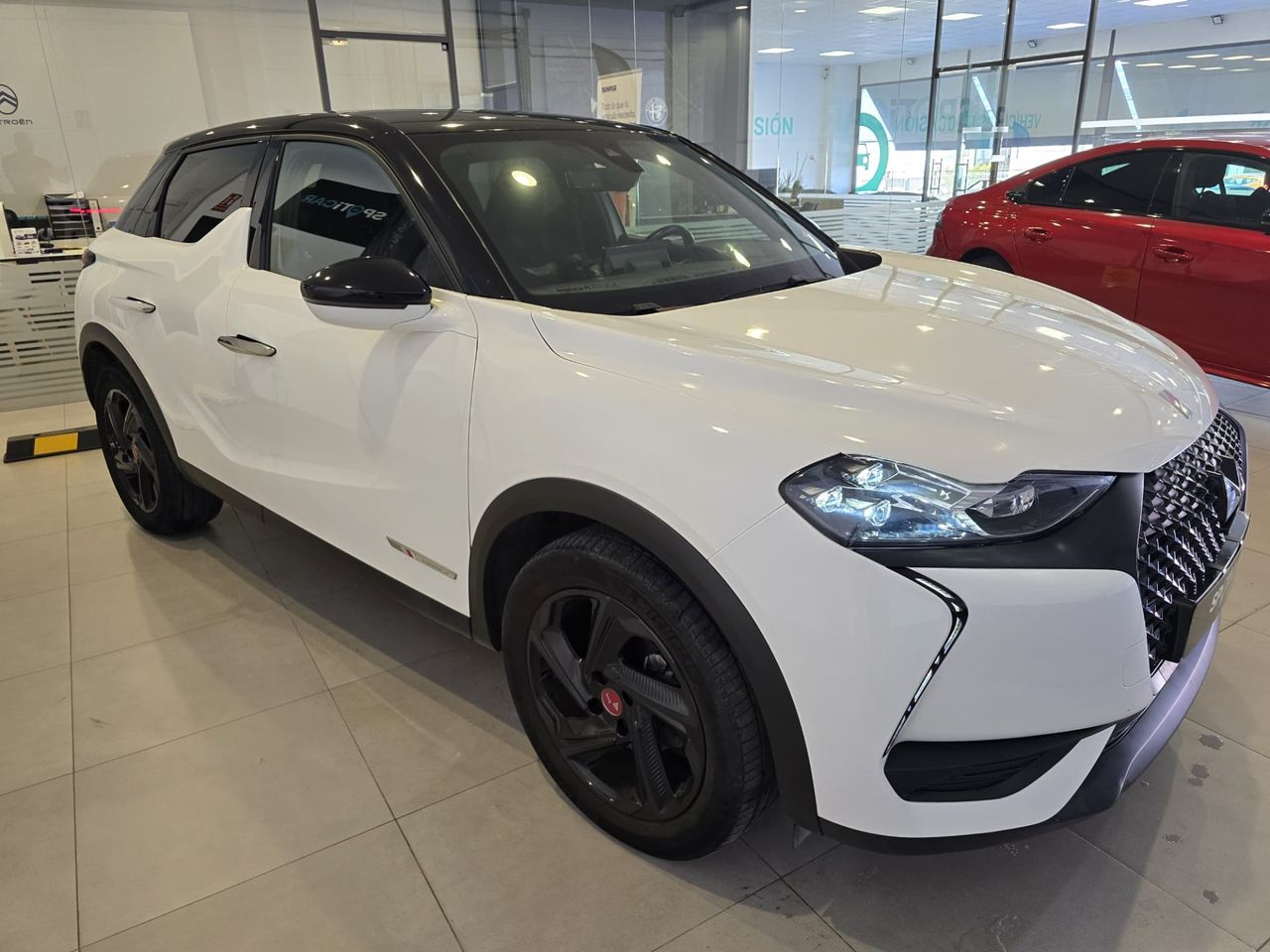 DS DS 3 Crossback PureTech 130 Aut. Performance Line - Foto 5