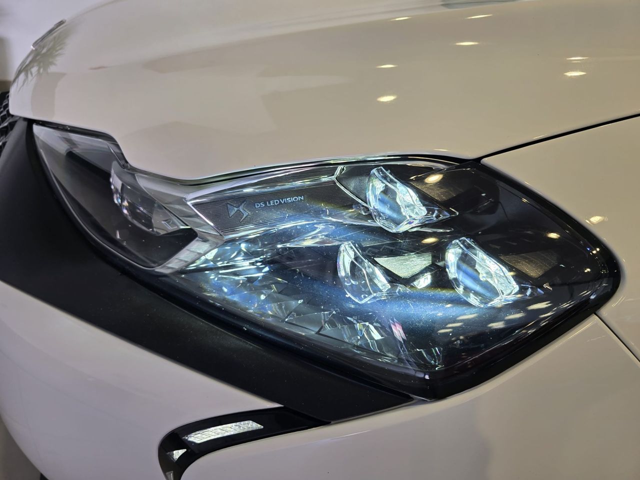 DS DS 3 Crossback PureTech 130 Aut. Performance Line - Foto 15