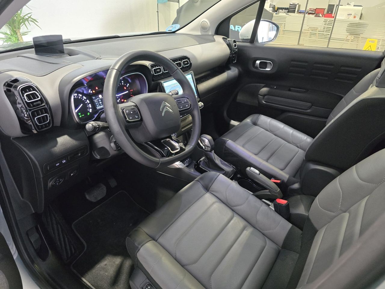 Citroën C3 Aircross PureTech 130 EAT6 Shine - Foto 13