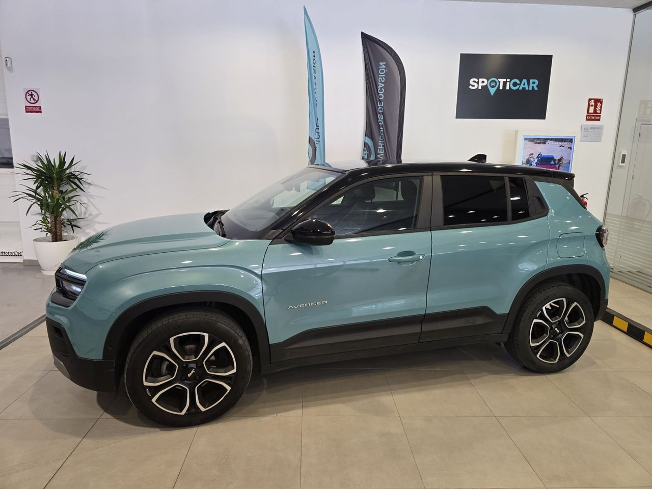 Jeep Avenger 1.2 Turbo 100 CV Summit - Foto 3