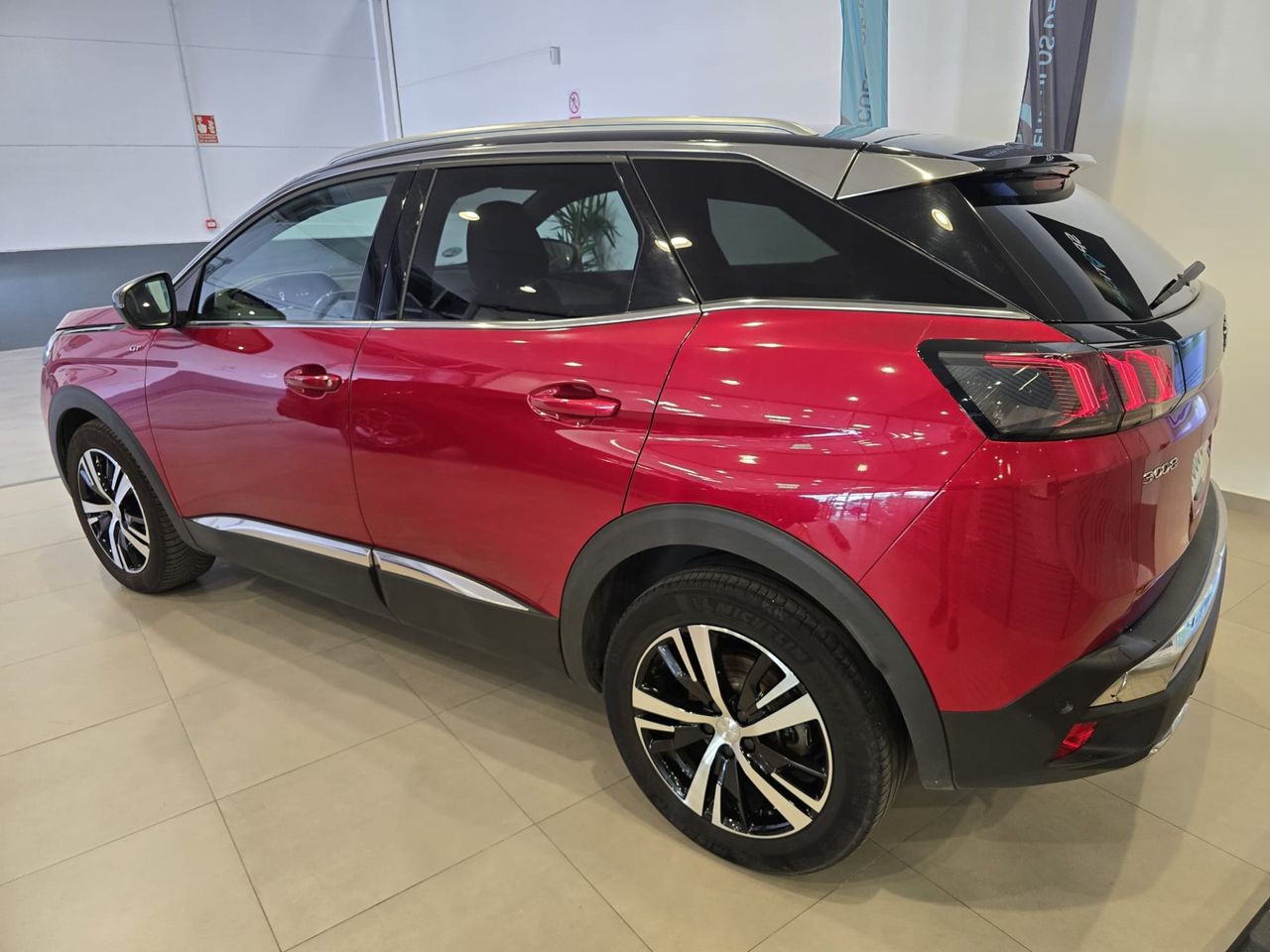 Peugeot 3008 GT BlueHDi 130 S&S - Foto 8
