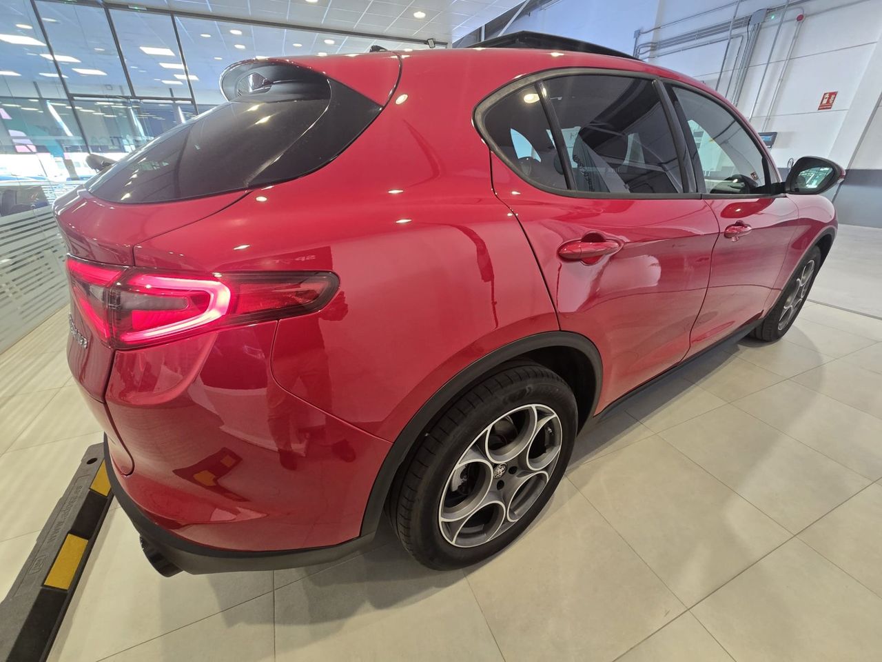 Alfa Romeo Stelvio 2.2 Diesel 140 kW - Foto 10