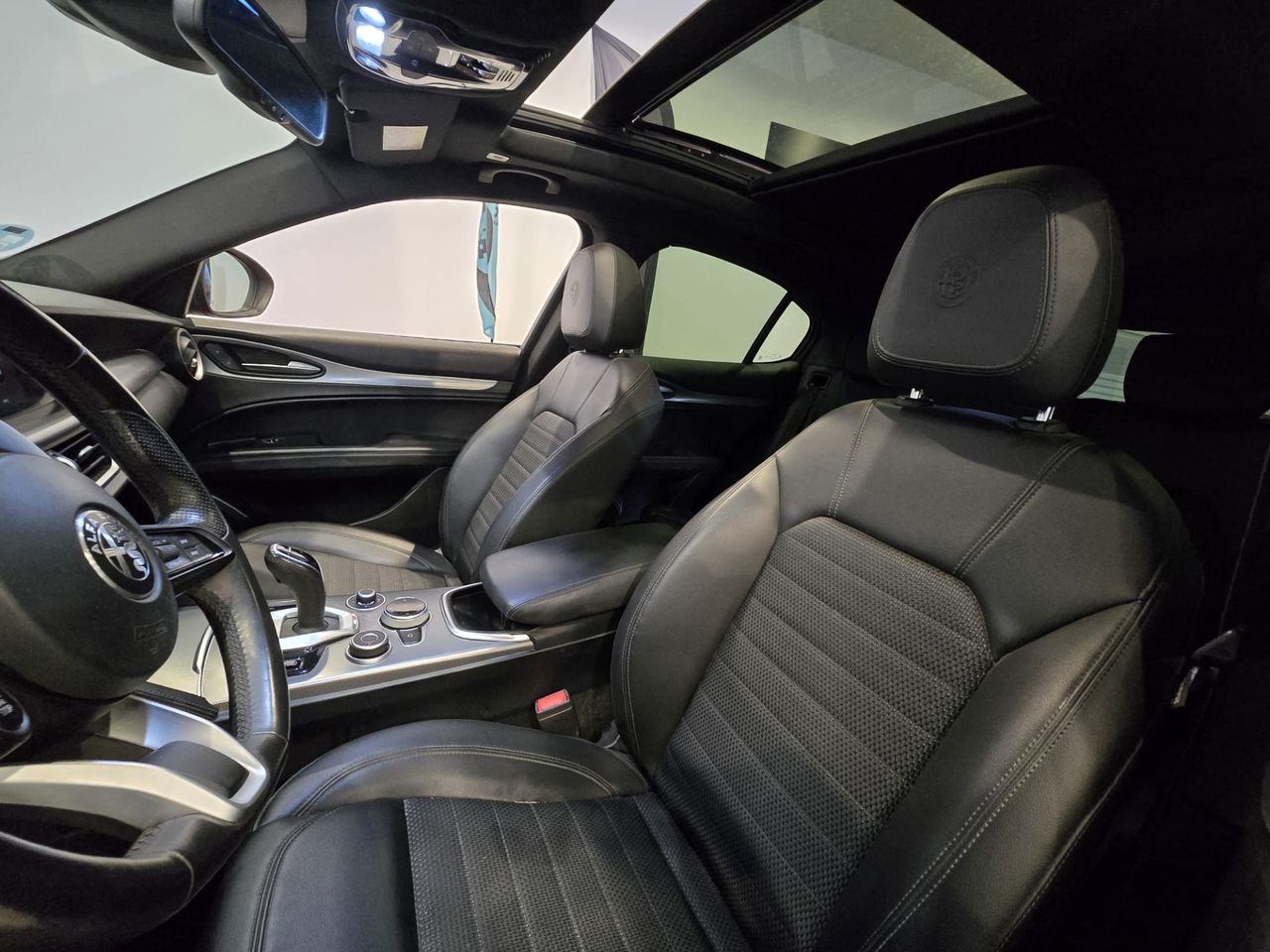 Alfa Romeo Stelvio 2.2 Diesel 140 kW - Foto 18