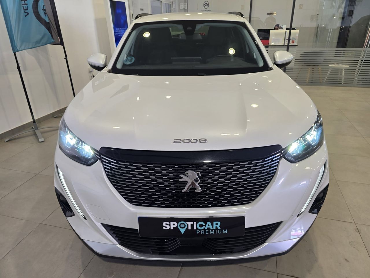 Peugeot 2008 Allure Pack BlueHDi 110 - Foto 4