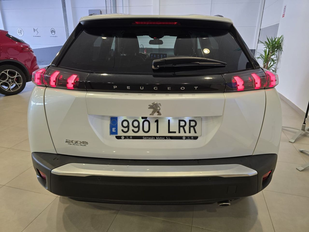 Peugeot 2008 Allure Pack BlueHDi 110 - Foto 7