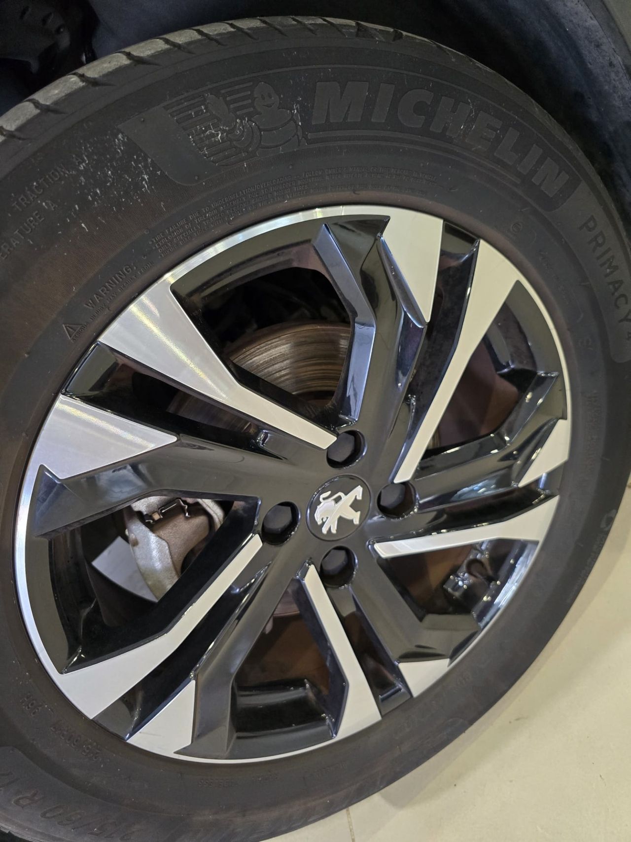 Peugeot 2008 Allure Pack BlueHDi 110 - Foto 14