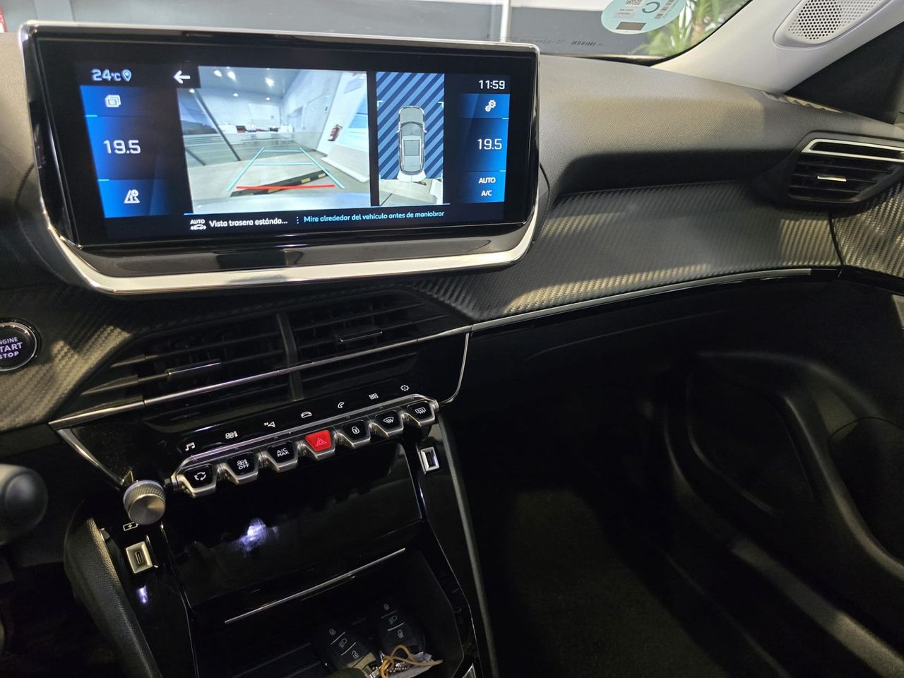 Peugeot 2008 Allure Pack BlueHDi 110 - Foto 12