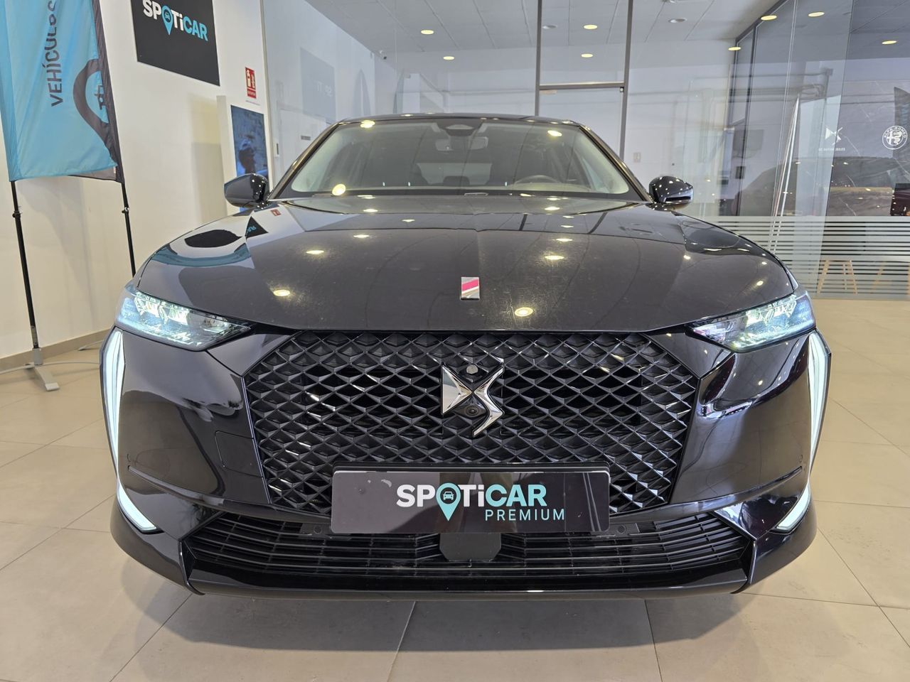 DS DS 4 Performance Line + PureTech 130 EAT8 - Foto 4