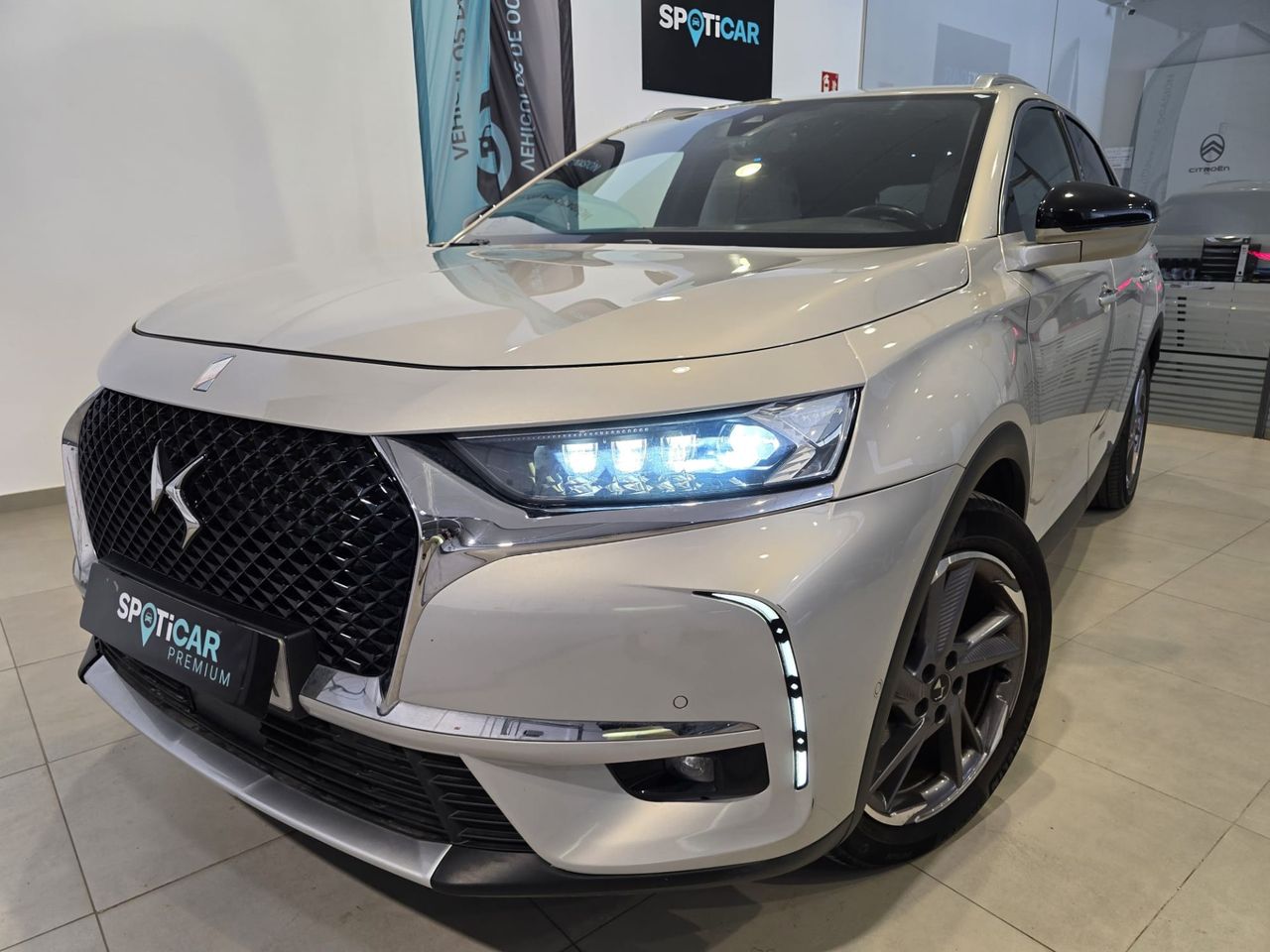 DS DS 7 Crossback E-TENSE 4x4 Grand Chic - Foto 4