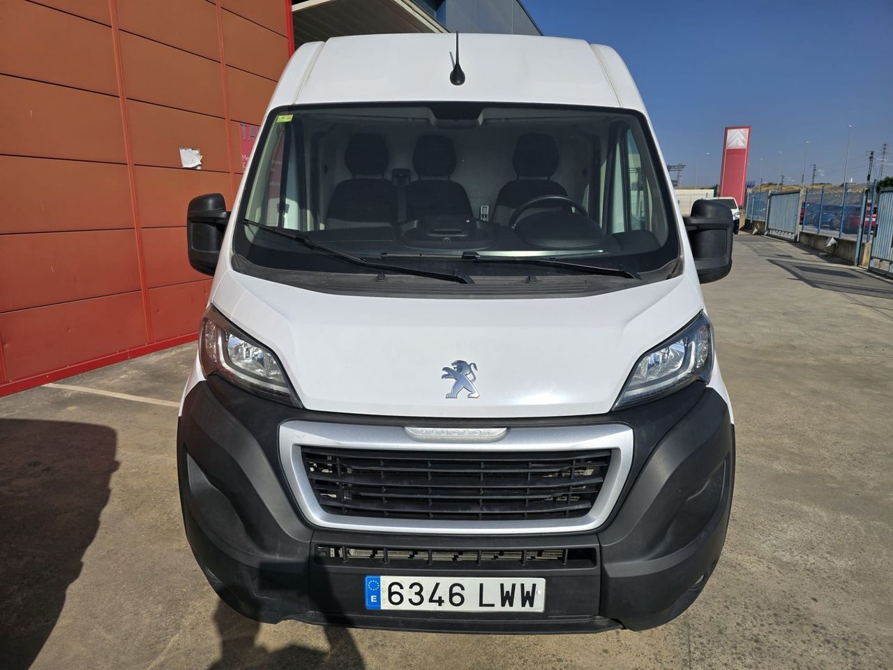 Peugeot Boxer Boxer Furgón Pack 333 L2 H2 BHDI 140 S&S 6 Vel. MAN - Foto 4