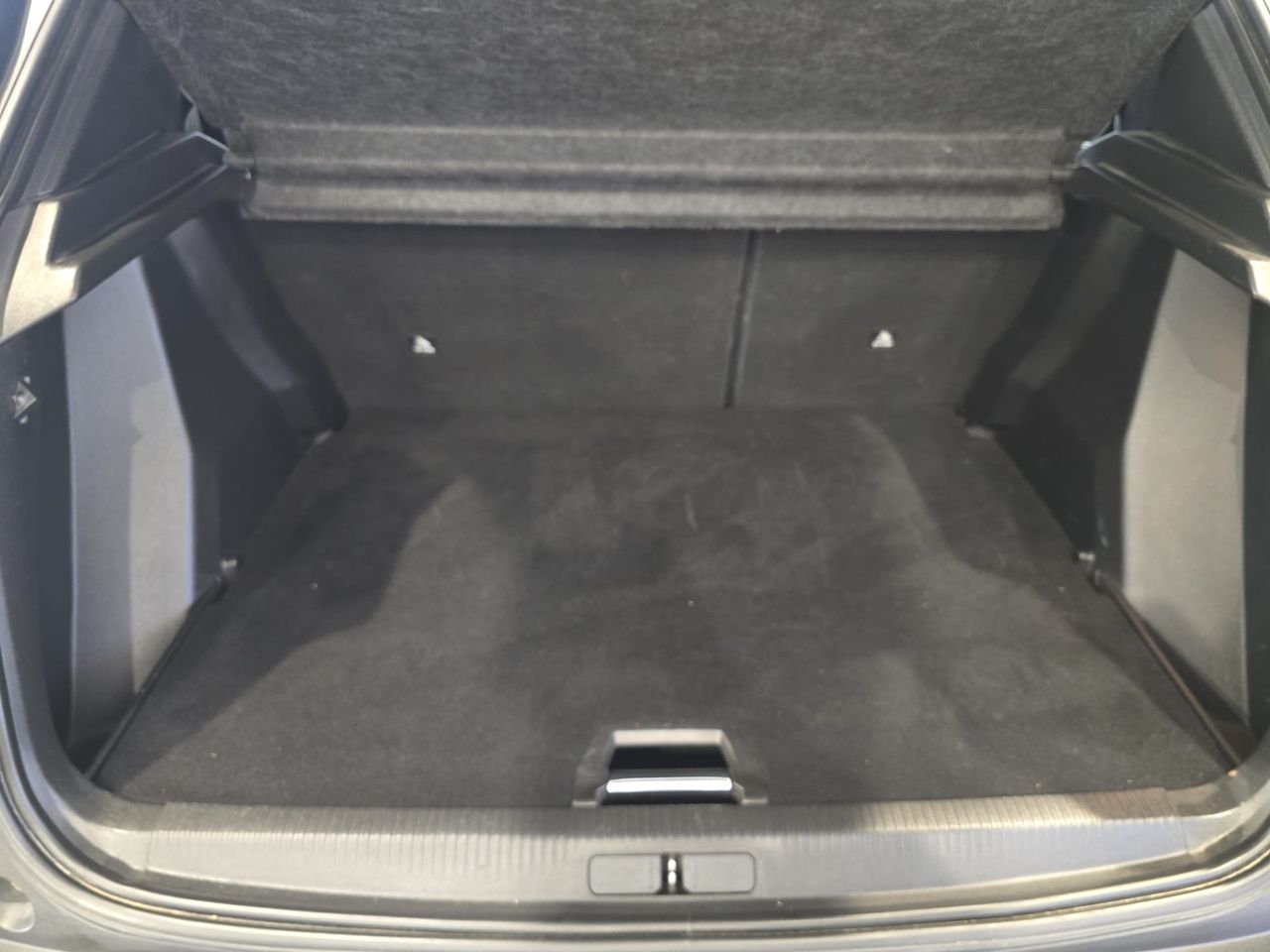 Peugeot 2008 Active Pack BlueHDi 110 - Foto 13
