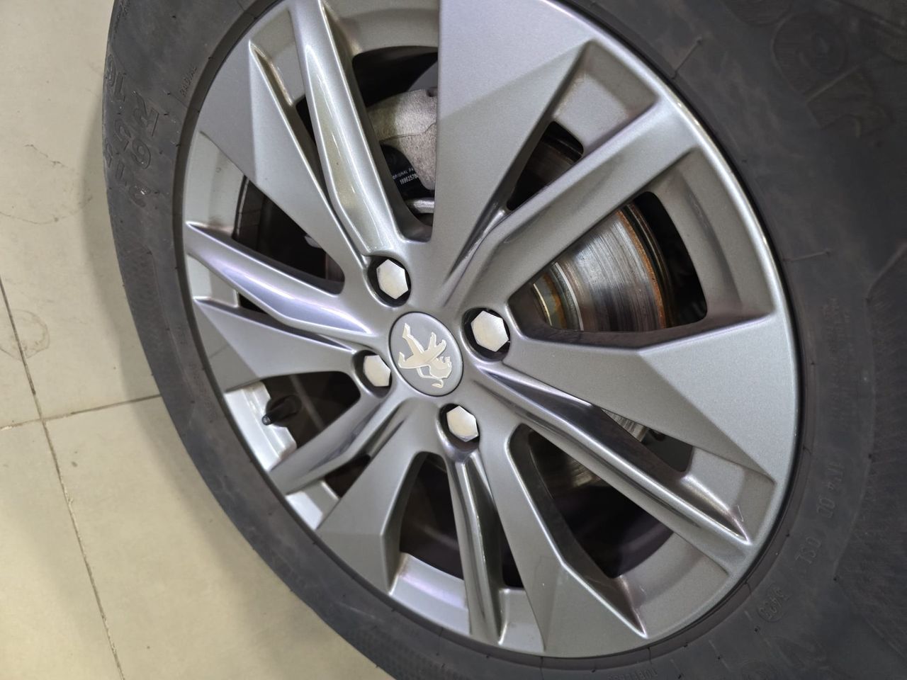 Peugeot 2008 Active Pack BlueHDi 110 - Foto 15