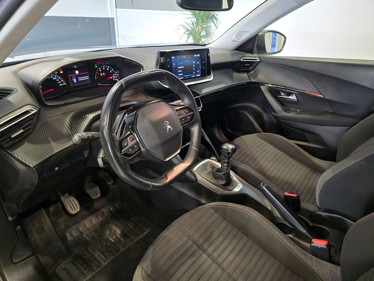 Peugeot 2008 Active Pack BlueHDi 110 - Foto 9