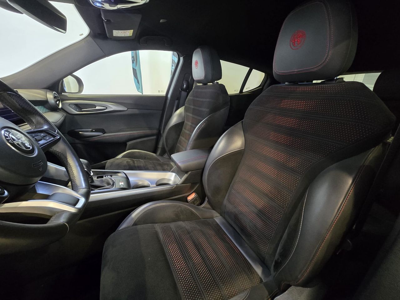 Alfa Romeo Tonale Hybrid 130 TCT Edizione Speciale - Foto 17