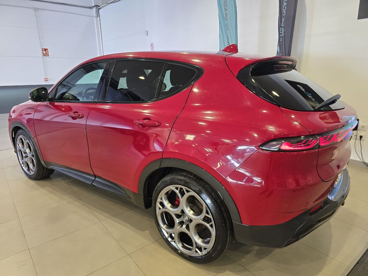 Alfa Romeo Tonale Hybrid 130 TCT Edizione Speciale - Foto 8