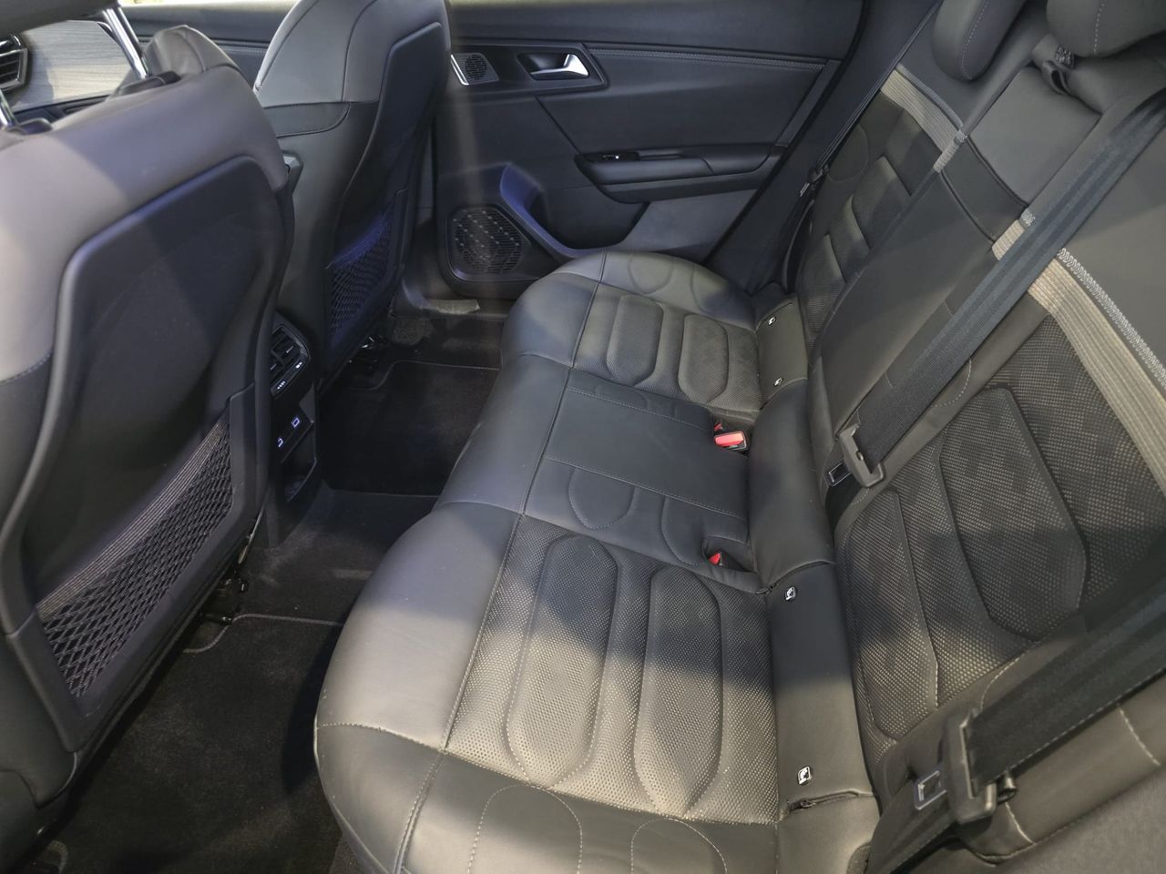 Citroën C5 X PureTech 180 EAT8 Shine Pack - Foto 17