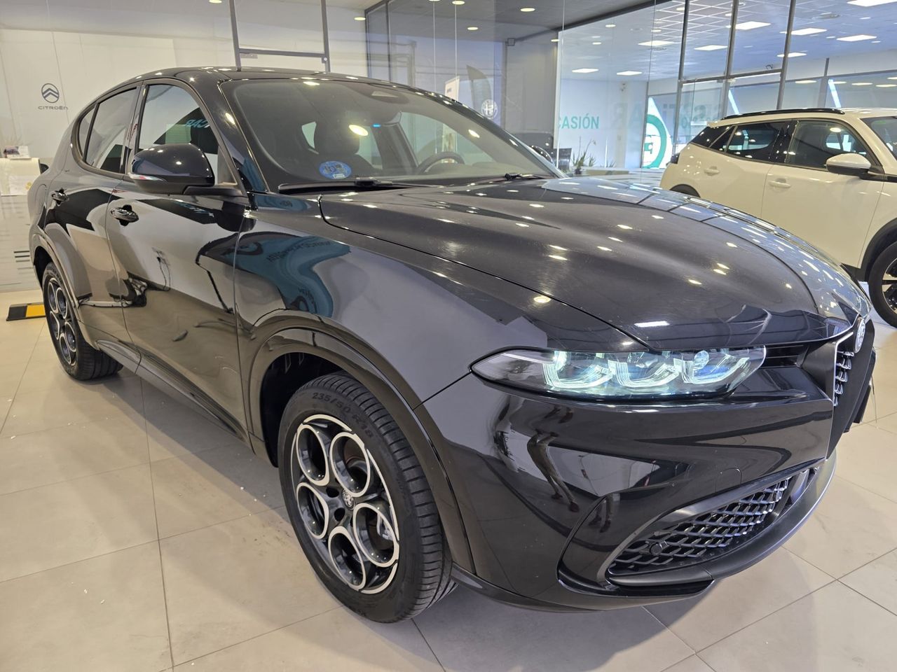 Alfa Romeo Tonale PHEV Q4 Sprint - Foto 9
