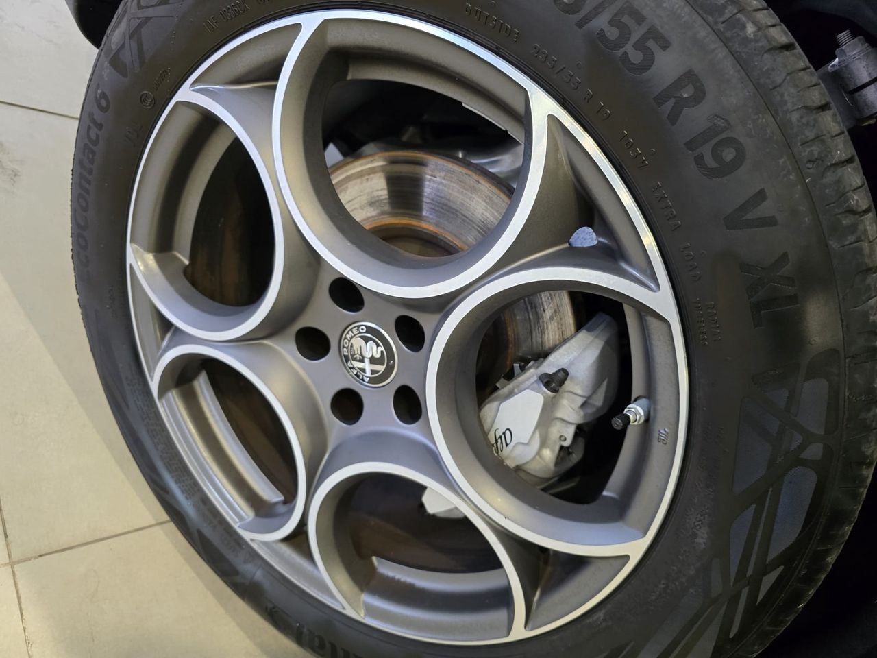 Alfa Romeo Stelvio 2.2 Diesel 140 kW - Foto 17