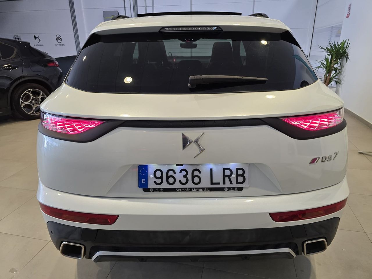 DS DS 7 Crossback PureTech 180 Automático Performance Line + - Foto 8