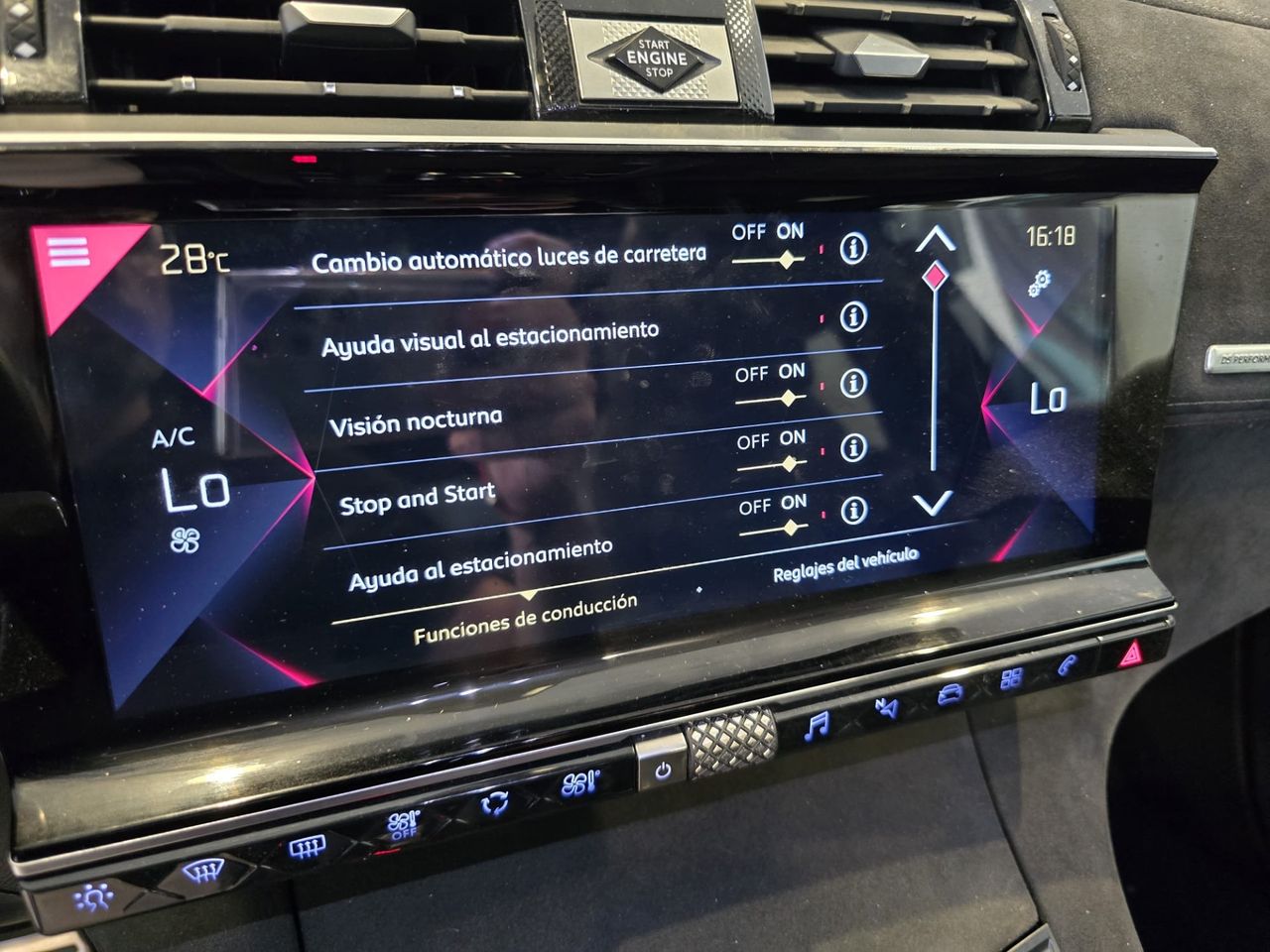 DS DS 7 Crossback PureTech 180 Automático Performance Line + - Foto 20
