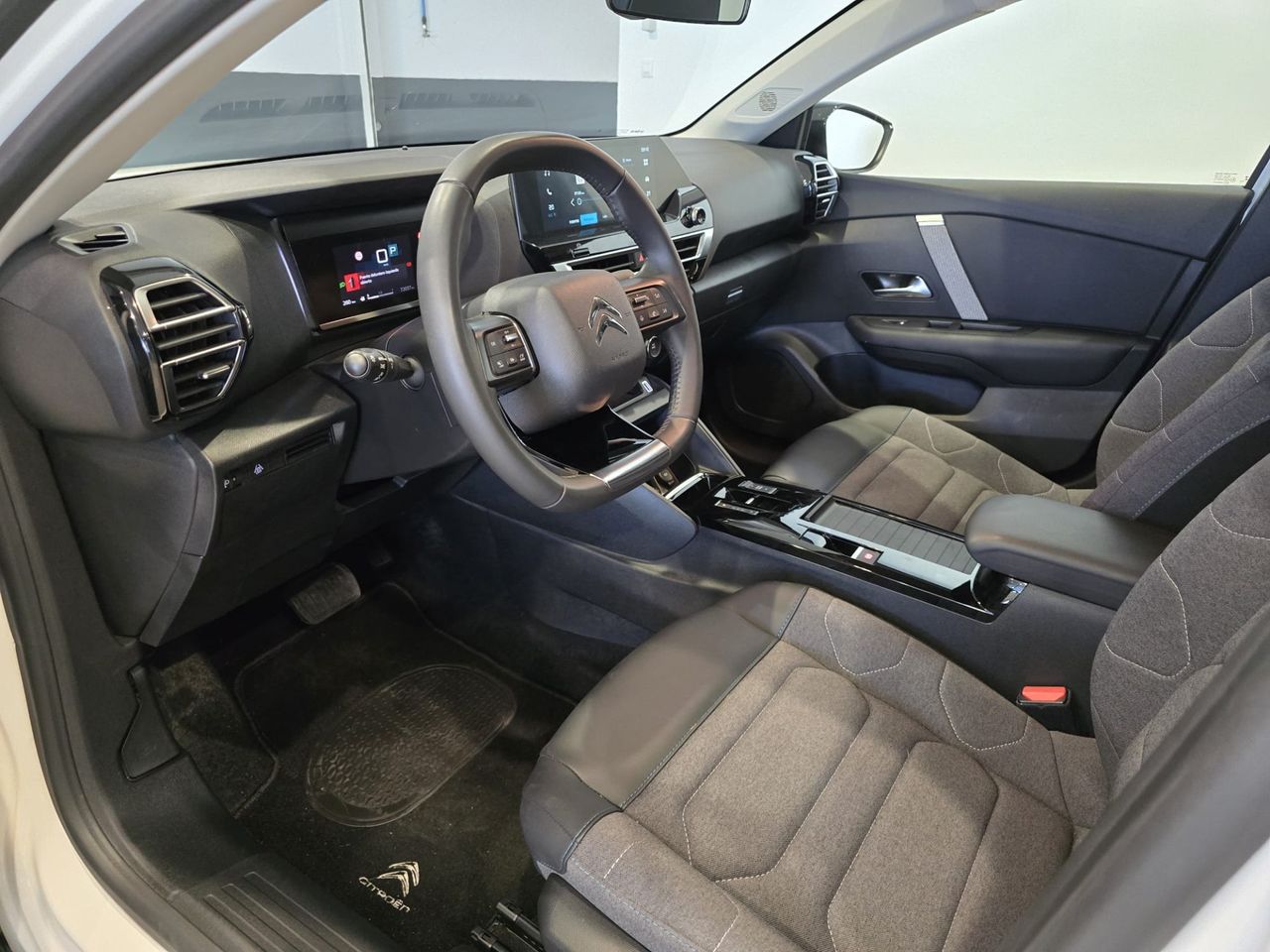 Citroën C4 BlueHDi 130 EAT8 Feel Pack - Foto 9